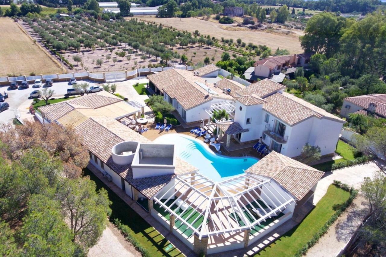 Eliantos Boutique Hotel & Spa Santa Margherita di Pula Esterno foto